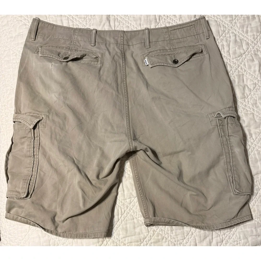 Levis Mens Cargo Shorts Khaki Tan White Tab Utility Relaxed Fit W38